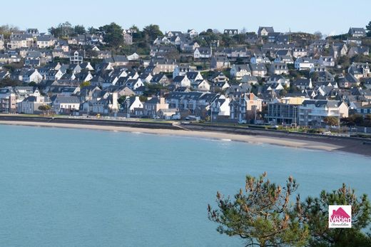 Luxe woning in Erquy, Côtes-d'Armor