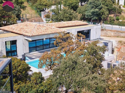 Luxury home in Sainte-Maxime, Var