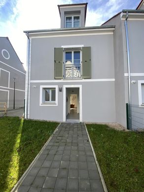 Maison de luxe à Chennevières-sur-Marne, Val-de-Marne