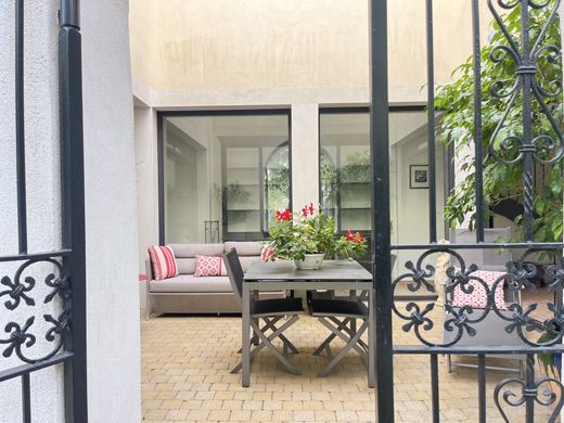 Apartamento - Nîmes, Gard