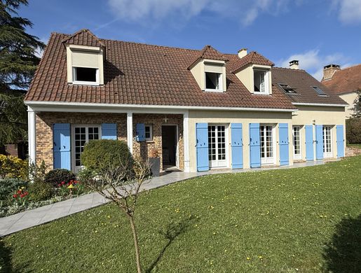 منزل ﻓﻲ Villennes-sur-Seine, Yvelines