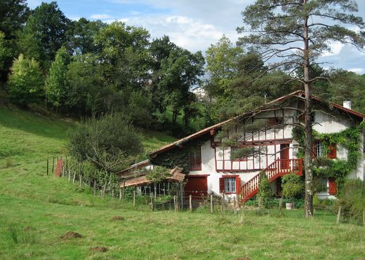 Luxury home in Cambo-les-Bains, Pyrénées-Atlantiques