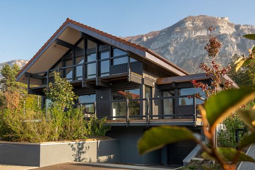 Casa de lujo en Bossey, Alta Saboya