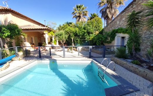 Villa in Cuers, Var
