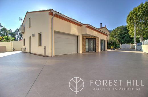 Casa di lusso a Ceret, Pirenei Orientali