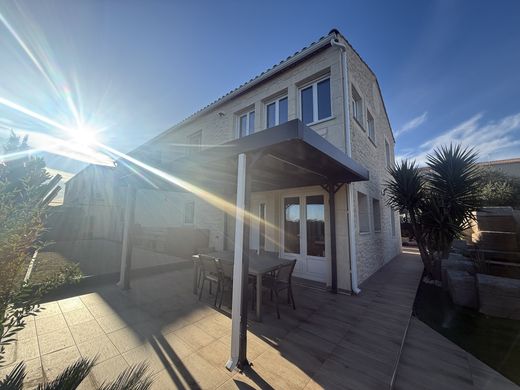 Maison de luxe à Poussan, Hérault