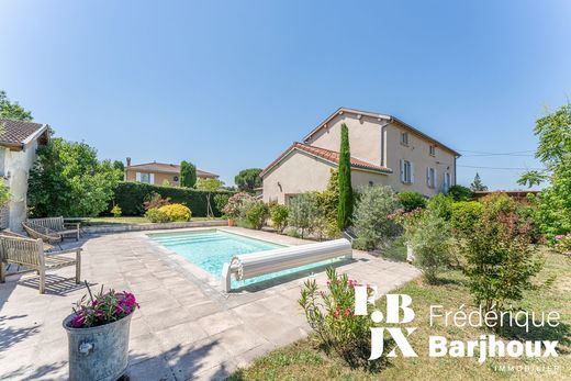 Luxury home in Craponne, Rhône