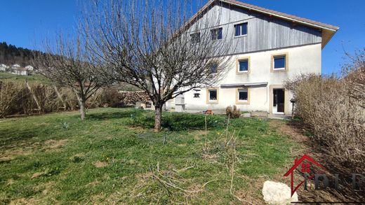 Luxury home in Les Fins, Doubs