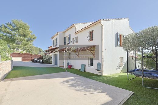 Villa in La Valette-du-Var, Var