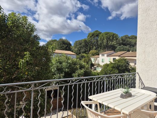 Luxe woning in Pézenas, Hérault