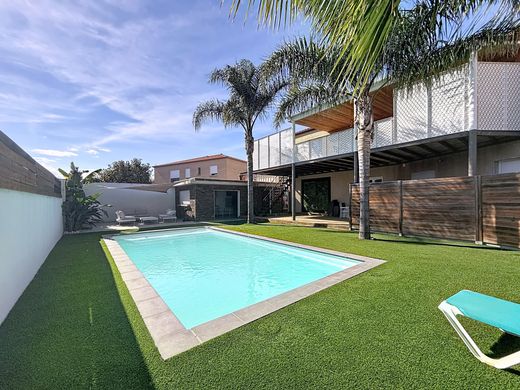 Casa di lusso a Alénya, Pirenei Orientali