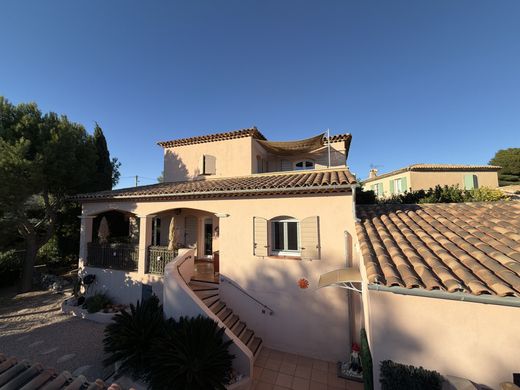 Villa in Carry-le-Rouet, Bouches-du-Rhône