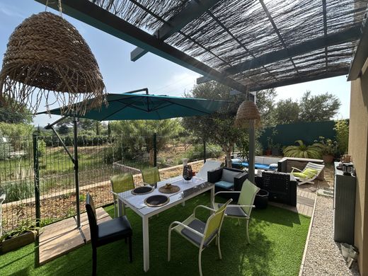 Luxury home in Ollioules, Var