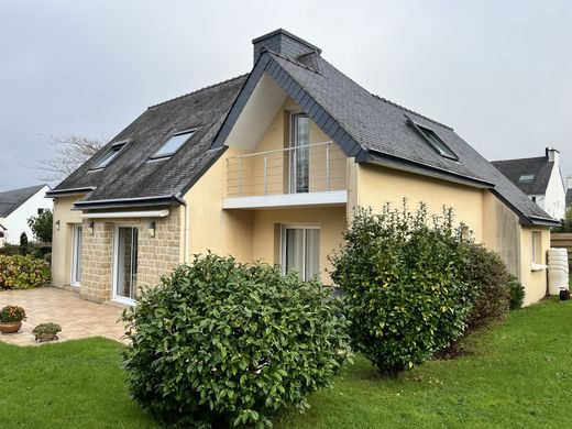 Luxus-Haus in Bono, Morbihan