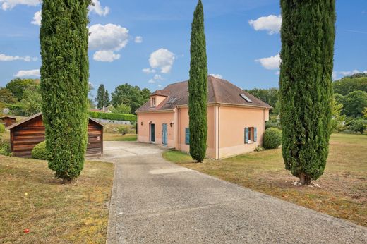 Maison de luxe à Saint-Germain-en-Laye, Yvelines
