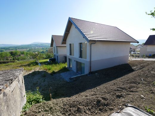Luxus-Haus in Mésigny, Haute-Savoie