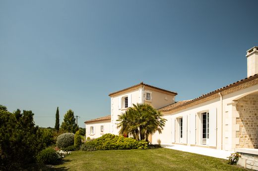 Элитный дом, Barbezieux-Saint-Hilaire, Charente