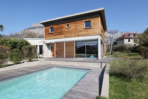 Casa de lujo en Meylan, Isere