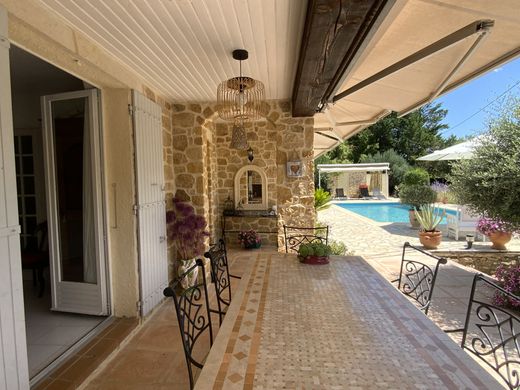 Casa de lujo en Uzès, Gard