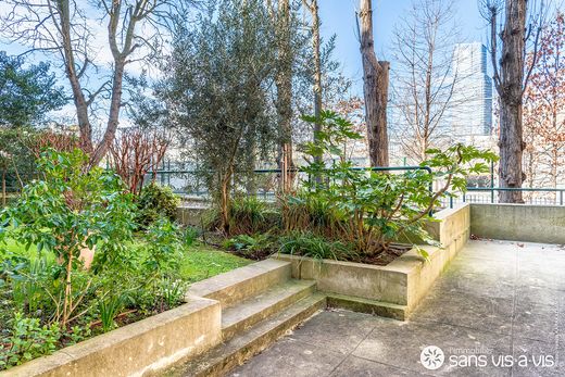 Apartament w Neuilly-sur-Seine, Hauts-de-Seine