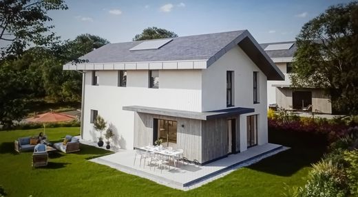 Элитный дом, Villaz, Haute-Savoie