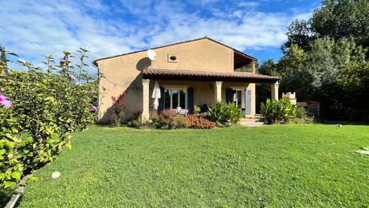 Villa in Uzès, Gard