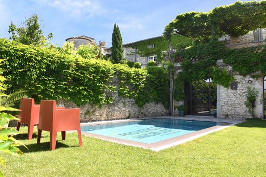 Luxus-Haus in Puygiron, Drôme