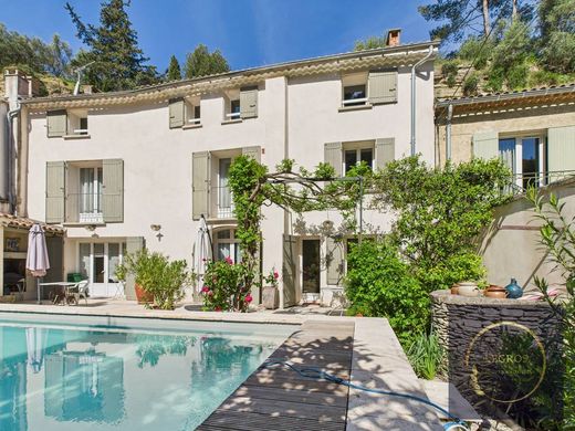 Luxury home in Barbentane, Bouches-du-Rhône