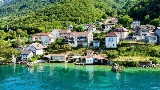 Luxury home in Meillerie, Haute-Savoie