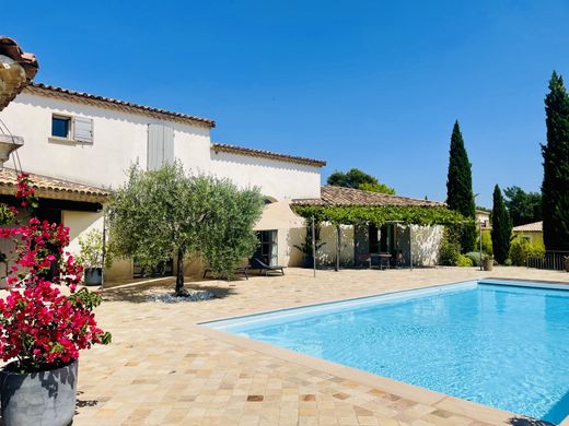 Luxury home in Pourrières, Var