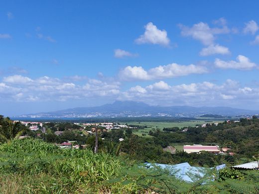 Grundstück in Rivière Salée, Martinique