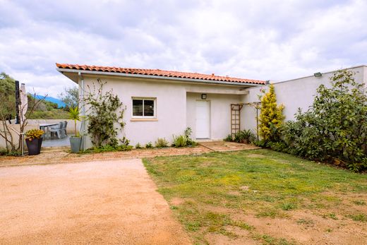 아파트 / Alata, South Corsica