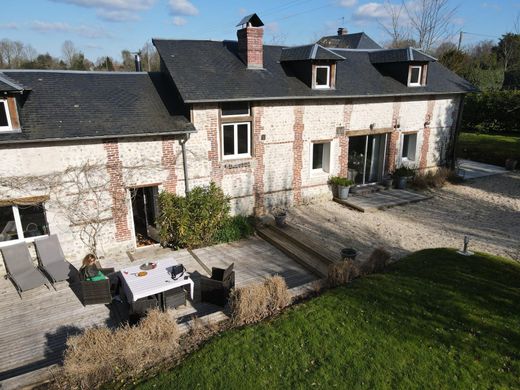 Luxury home in Cormeilles, Eure