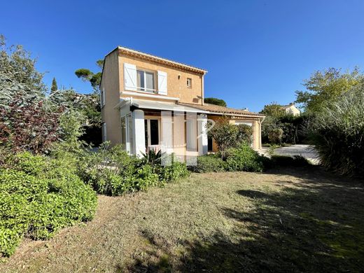 Luxury home in Fréjus, Var