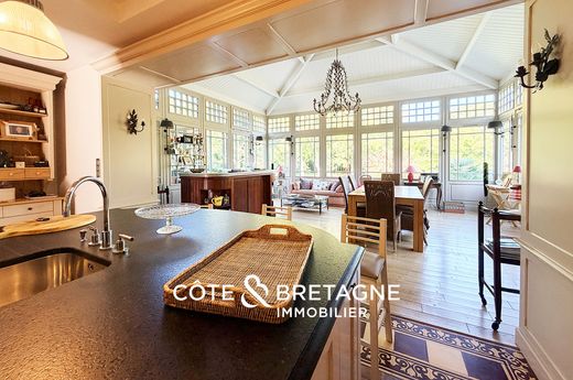 Casa di lusso a Saint-Brandan, Côtes-d'Armor
