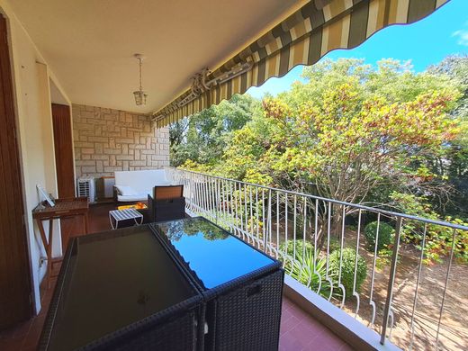 Appartement à Saint-Cyr-sur-Mer, Var