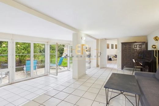 Maison de luxe à Montreuil, Seine-Saint-Denis