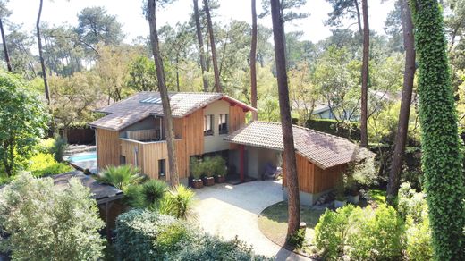 Villa in Hossegor, Landes