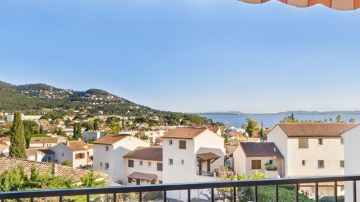 Appartement in Carqueiranne, Var