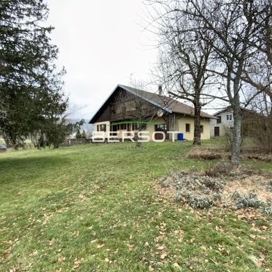 Luxe woning in Le Russey, Doubs