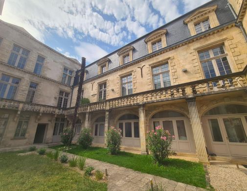 Apartment in Bordeaux, Gironde