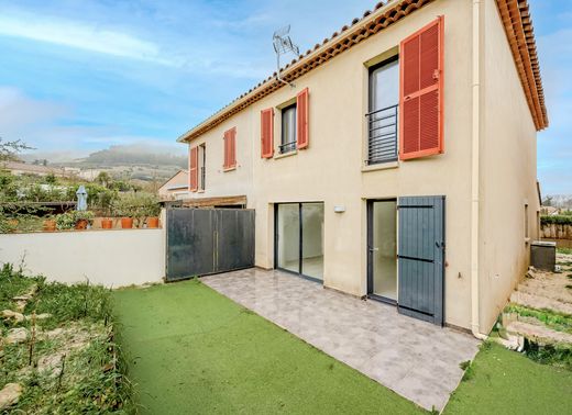 Luxury home in Évenos, Var