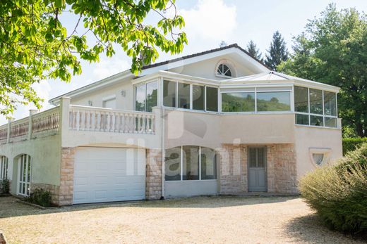 Luksusowy dom w Varacieux, Isère