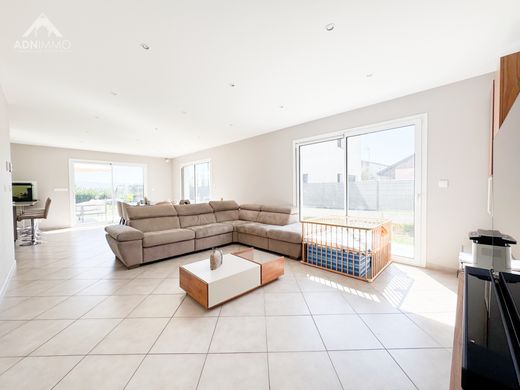 Casa de lujo en Péron, Ain