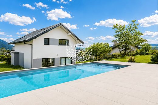 Maison de luxe à La Balme-de-Sillingy, Haute-Savoie