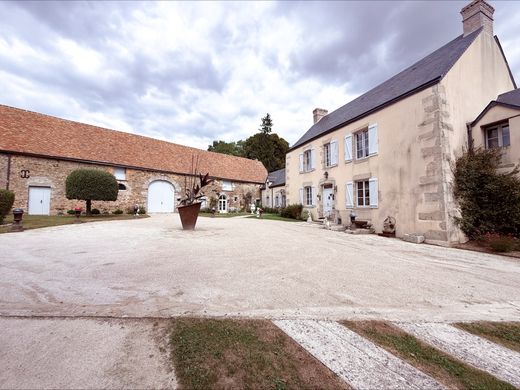 Luxury home in Saint-Denis-sur-Sarthon, Orne
