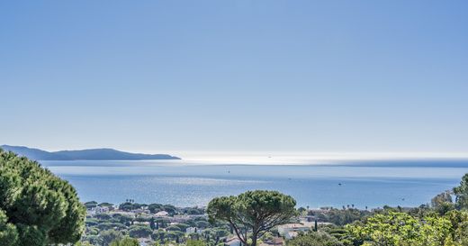 Villa in Cavalaire-sur-Mer, Var