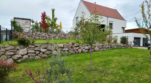 호화 저택 / Breuschwickersheim, Bas-Rhin