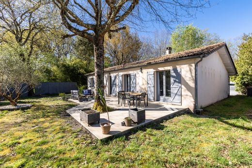 Luxury home in Pessac, Gironde