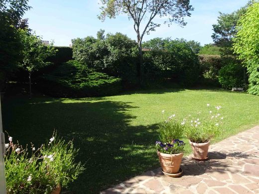 Casa de luxo - Buc, Yvelines